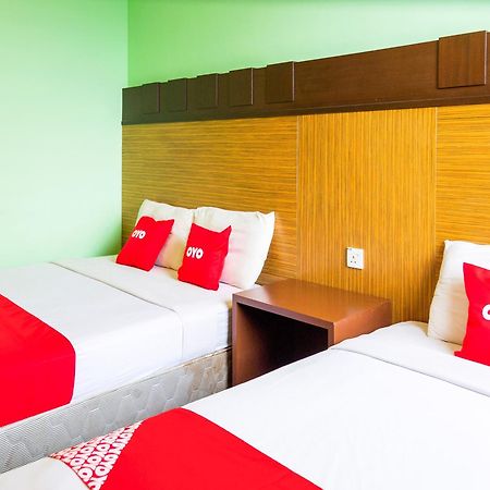 Keningau Oyo 89408 Royal Hotel מראה חיצוני תמונה