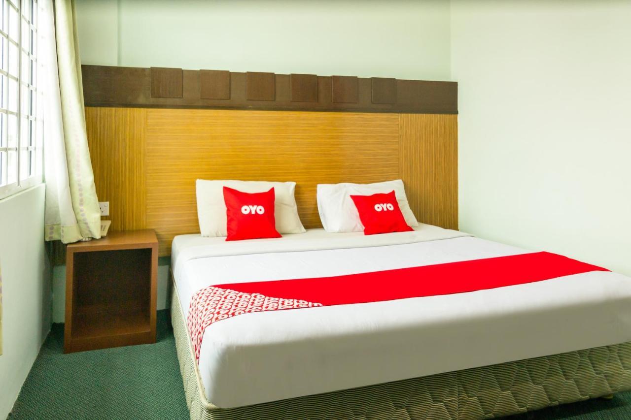 Keningau Oyo 89408 Royal Hotel מראה חיצוני תמונה