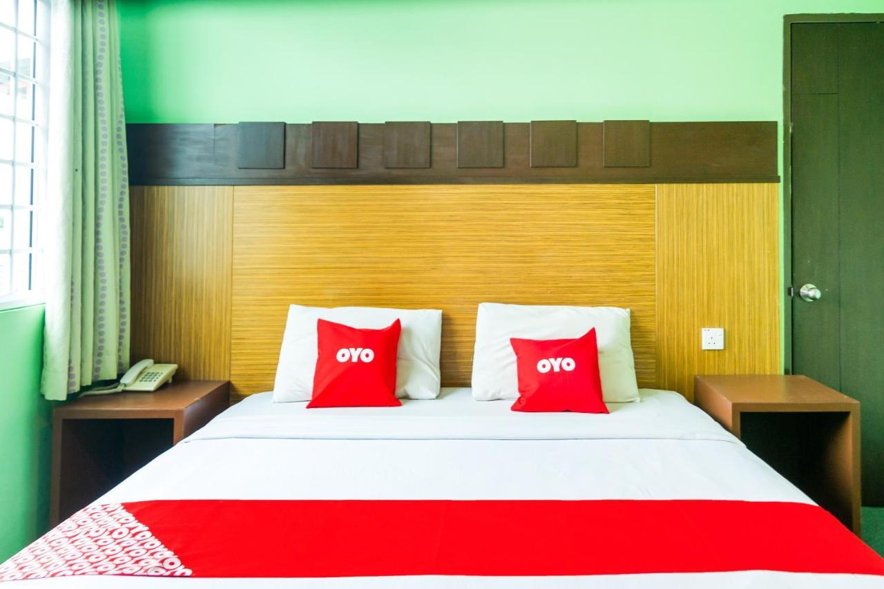 Keningau Oyo 89408 Royal Hotel מראה חיצוני תמונה