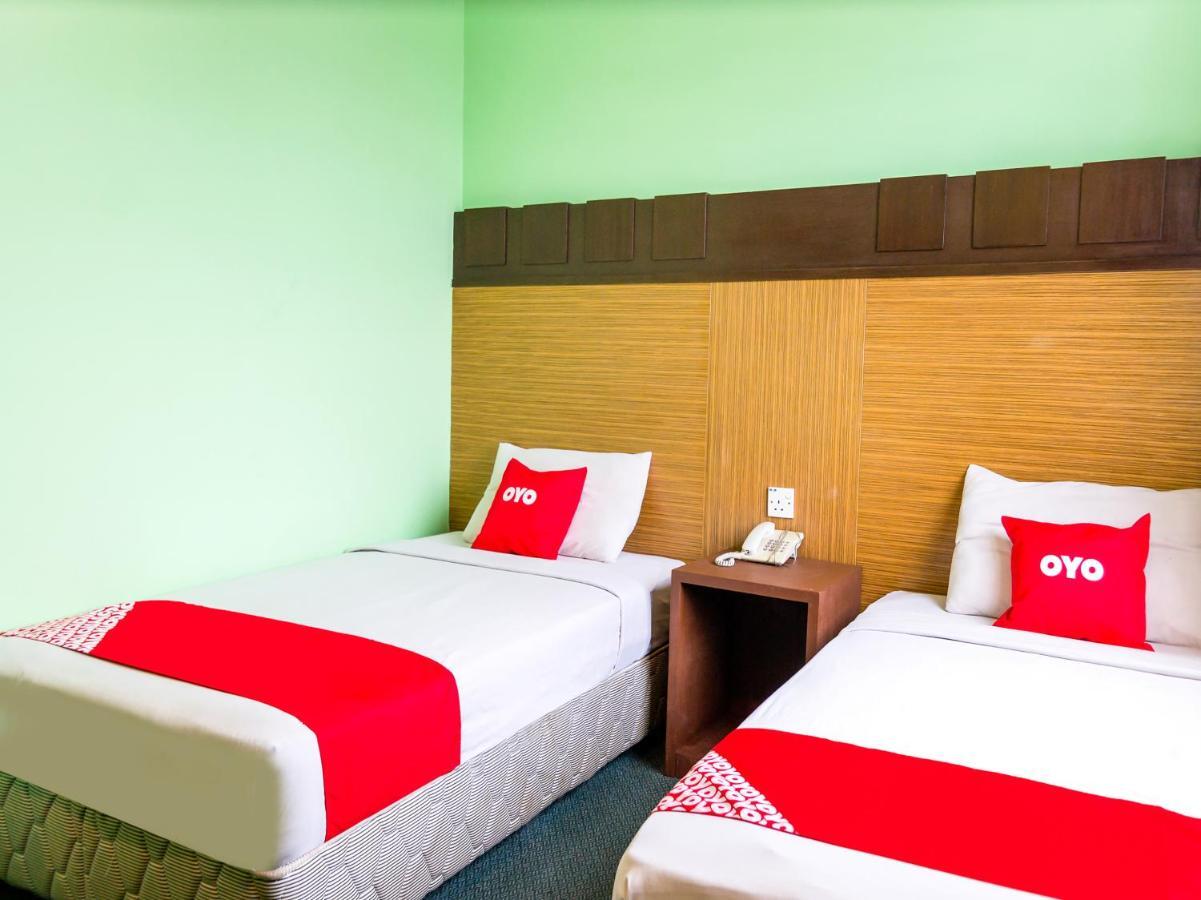 Keningau Oyo 89408 Royal Hotel מראה חיצוני תמונה